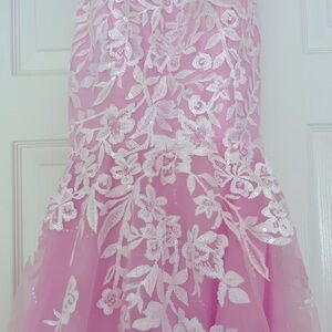 Pink JJ’s House pageant dress worn once